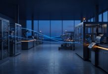 Digitalkapital im Mittelstand: Warum derselbe Euro fünfmal mehr bringt Digitalkapital im Mittelstand: vernetzte, digital gesteuerte Fabrikhalle als Symbolbild für Investitionen in Digitalisierung